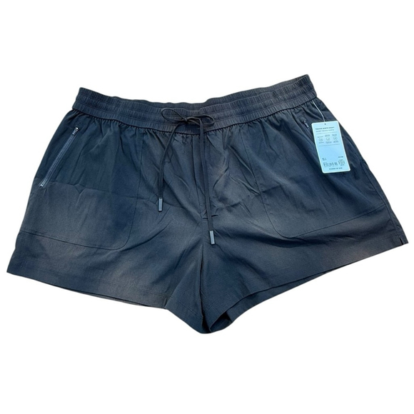 Athleta Size 2x Trekkie North Mid Rise Short Black NWT - Picture 4 of 12